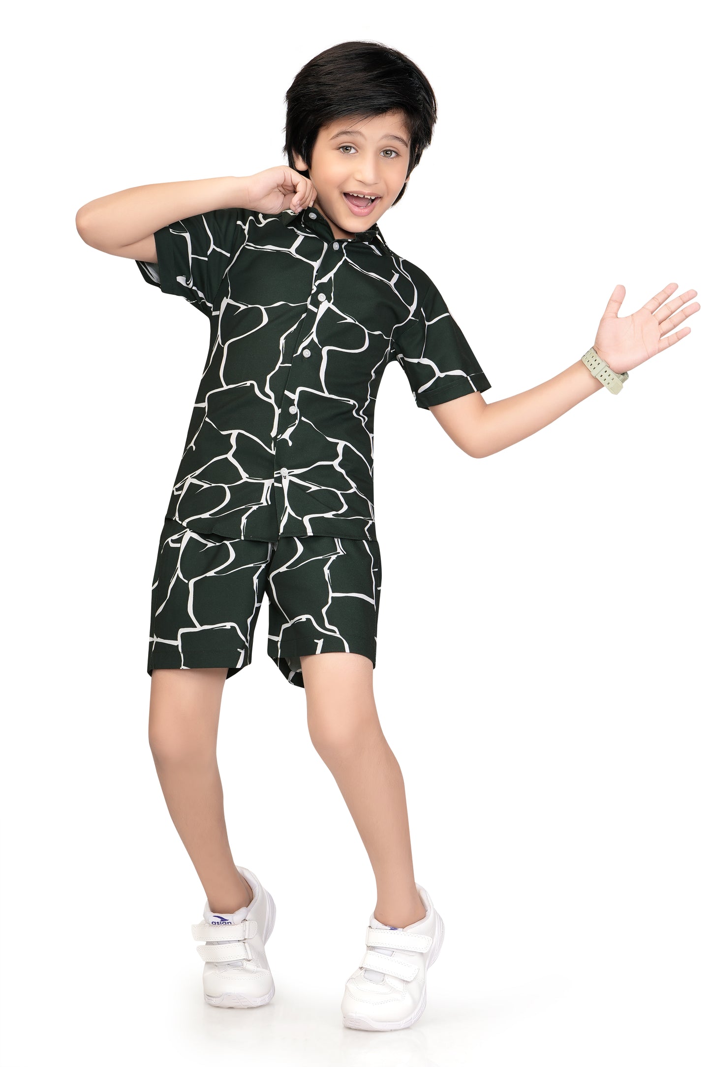 Tropical-White-Floral-Printed-Boys Co-Ord-Set-Stylish