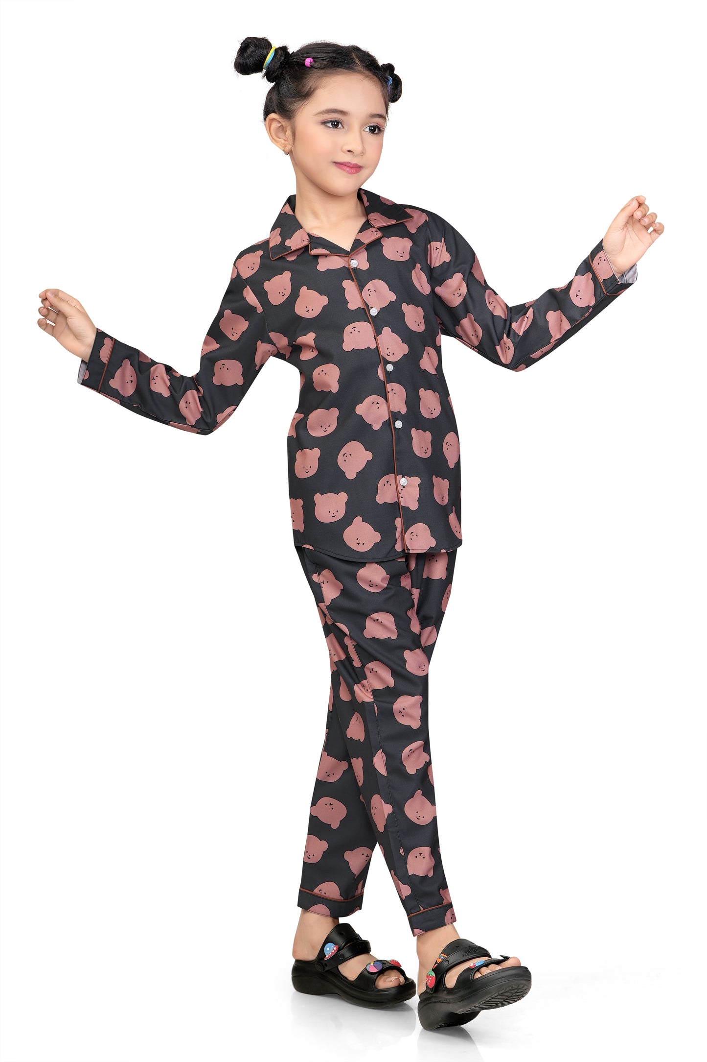 Bear-Print-Cotton-Girl-Nightsuit-Set-SideView