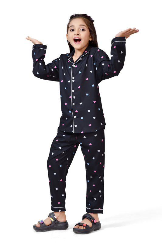 Black Heart Printed Girls Nightsuit Set - Club96.in