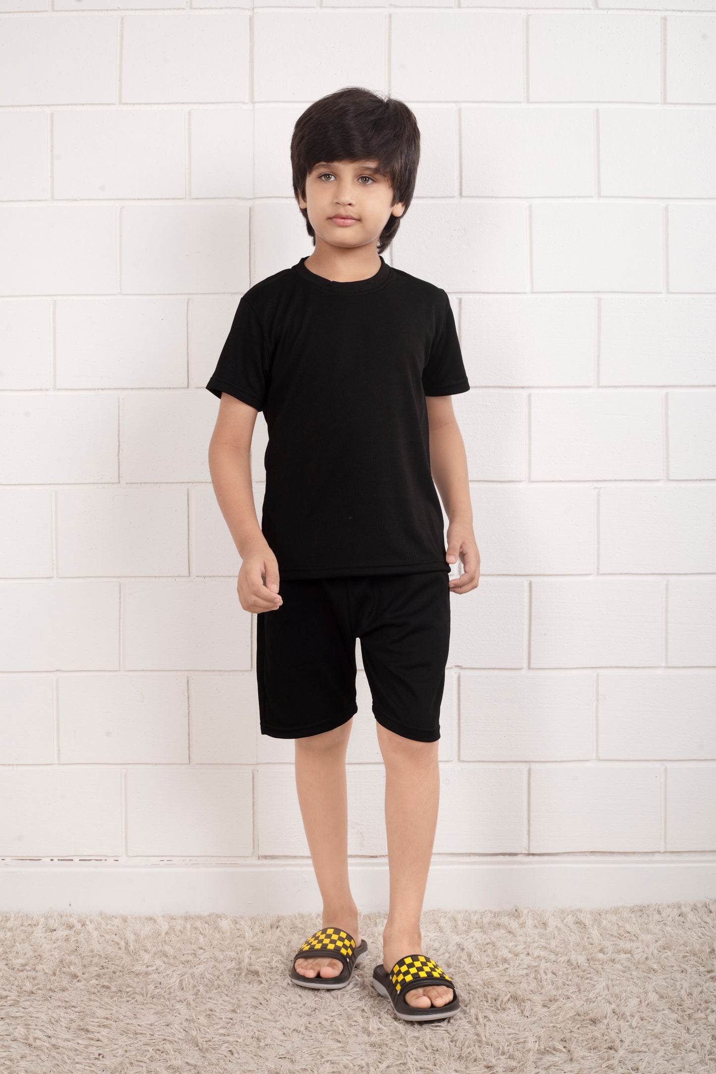 Black_Pure_Cotton _Mario_rib _kids_ shorts _set_Frontview