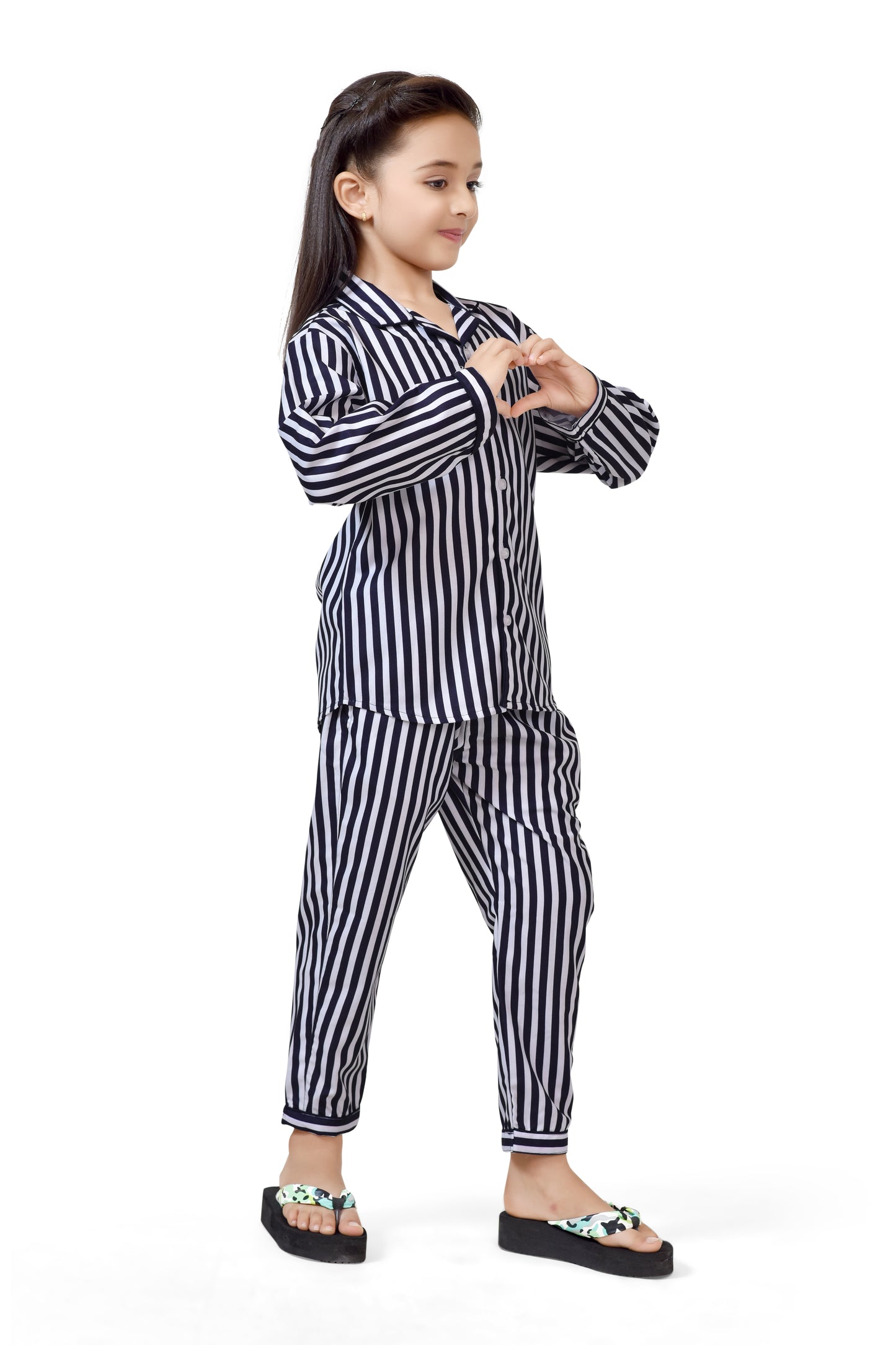Black & White Stripe Printed Girls Nightsuit Dress - Full Sleeve