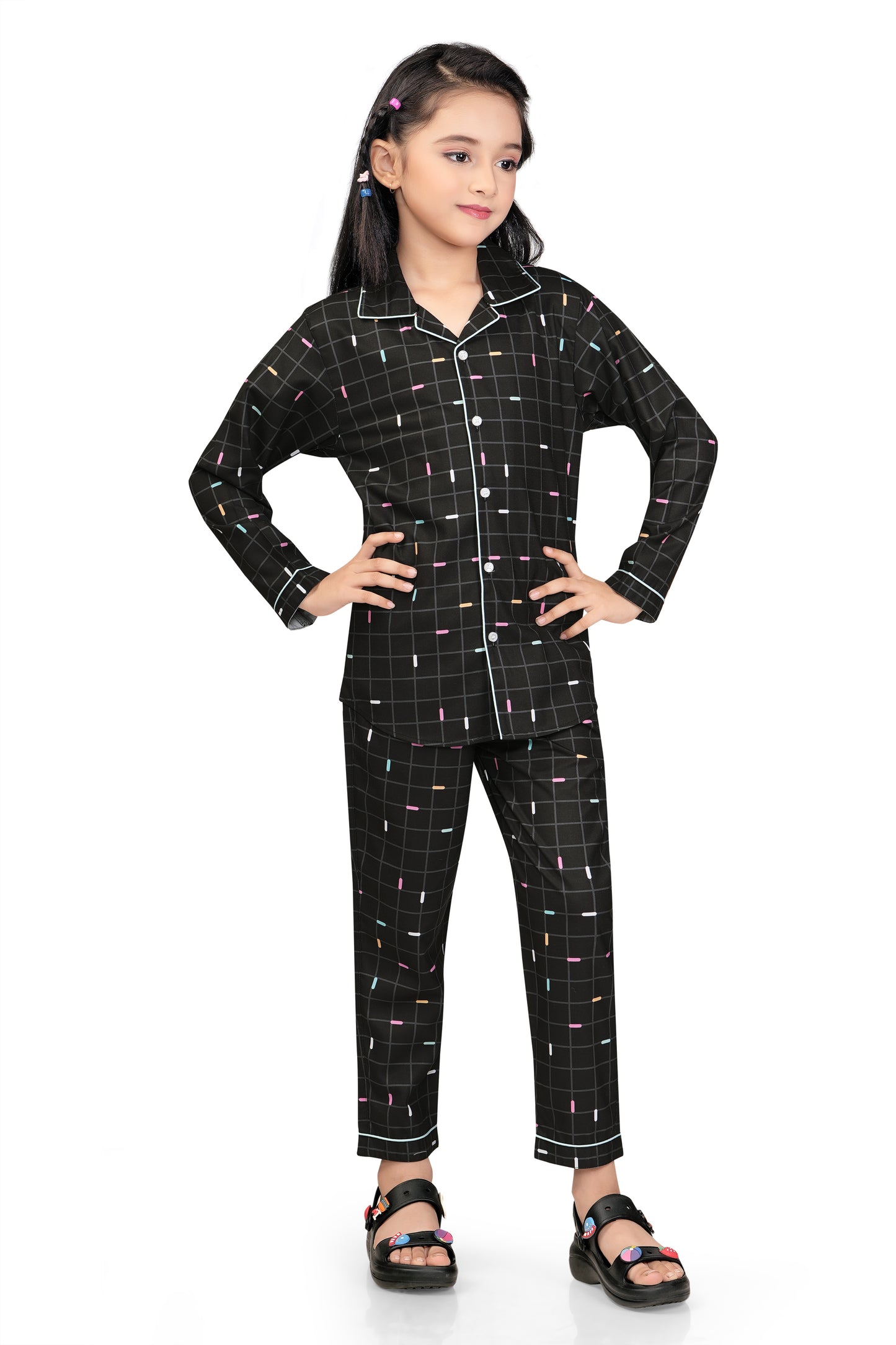 Black Grid Checks Printed Nightsuit Set