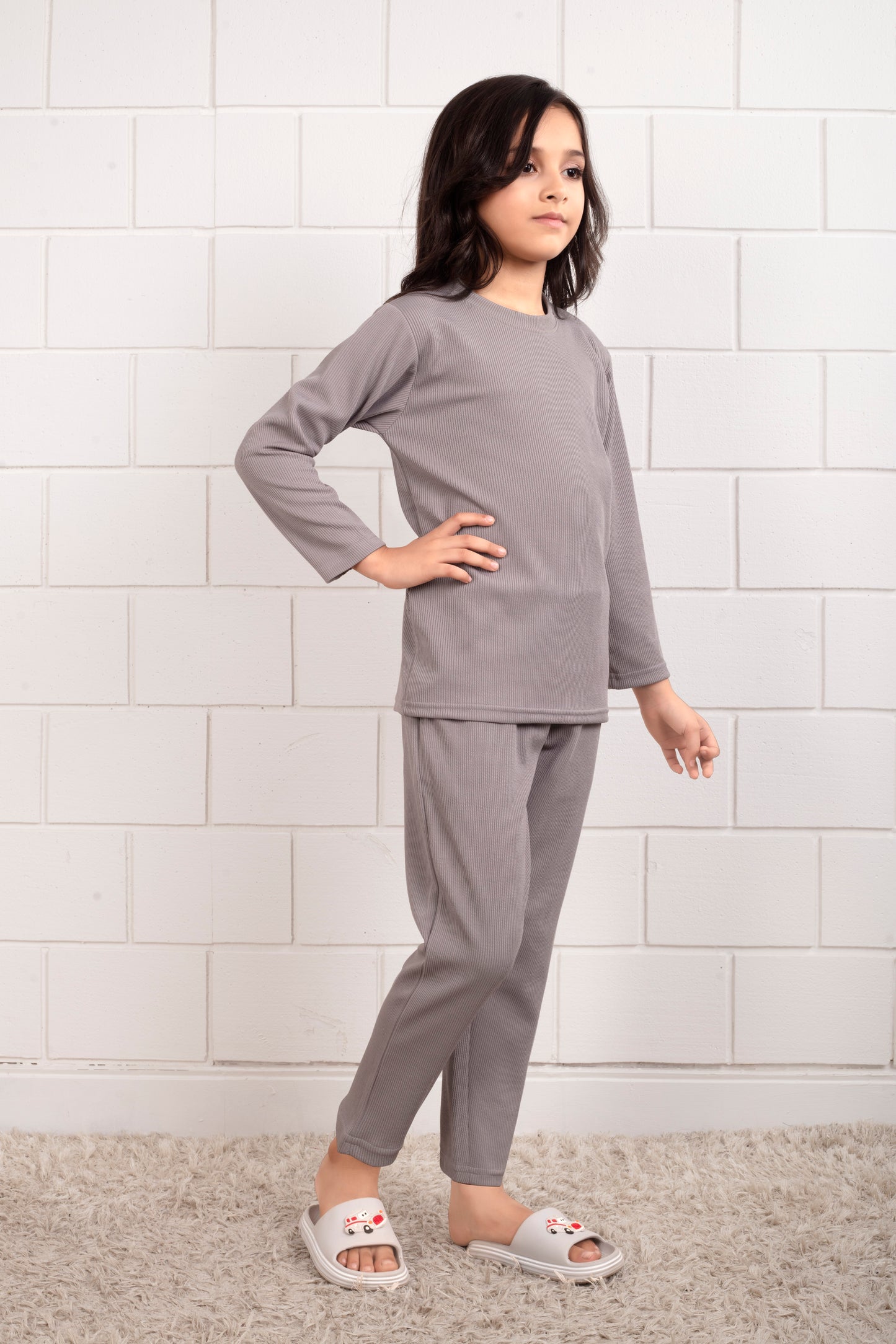 Grey_color_Mario_rib_cute_Girl_pajama_sets - SideView