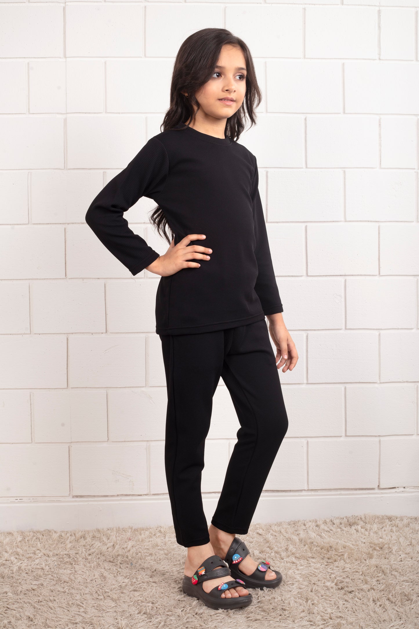 Pure_Cotton_Waffle_Black_color_Pajama_set_for_Girl - SideView