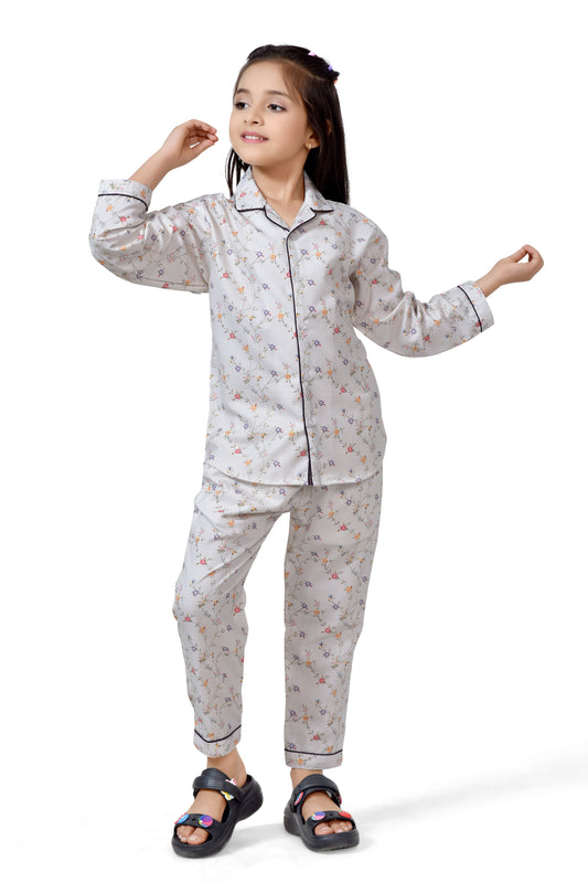 White Flower Printed Girls Nightsuit Set - Club96.in