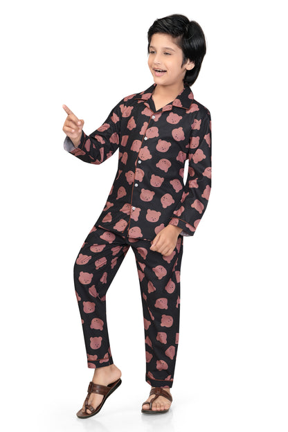 Black-Bear-Print-Cotton-Nightsuit-Set-Sideview