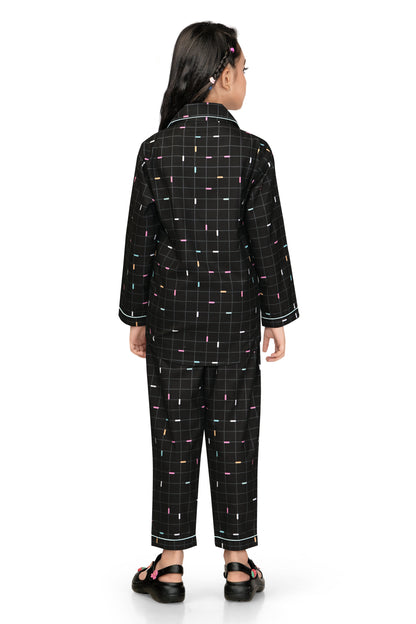Black Grid Checks Printed Nightsuit Set
