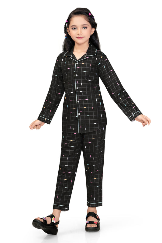 Black Grid Checks Printed Nightsuit Set