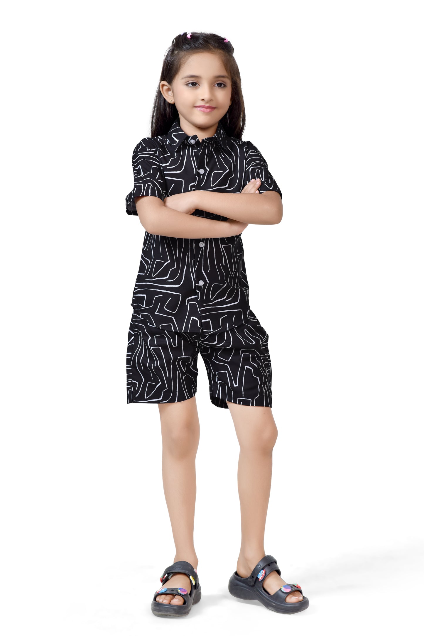 Girls Black Abstract Lines Printed Cotton Co-Ord Set - Side View