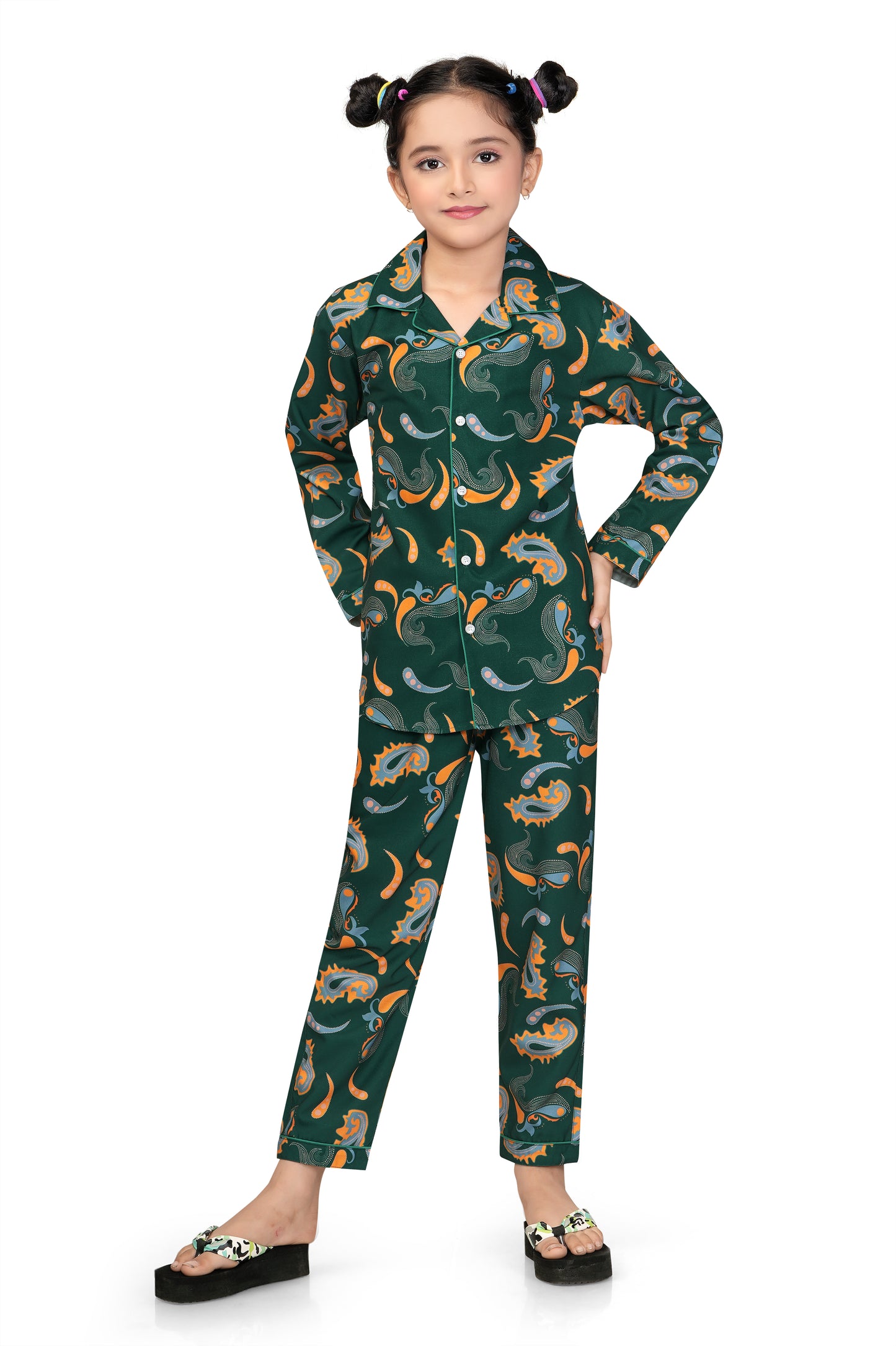 Green-Paisley-Printed-Girl-Nightsuit-Set