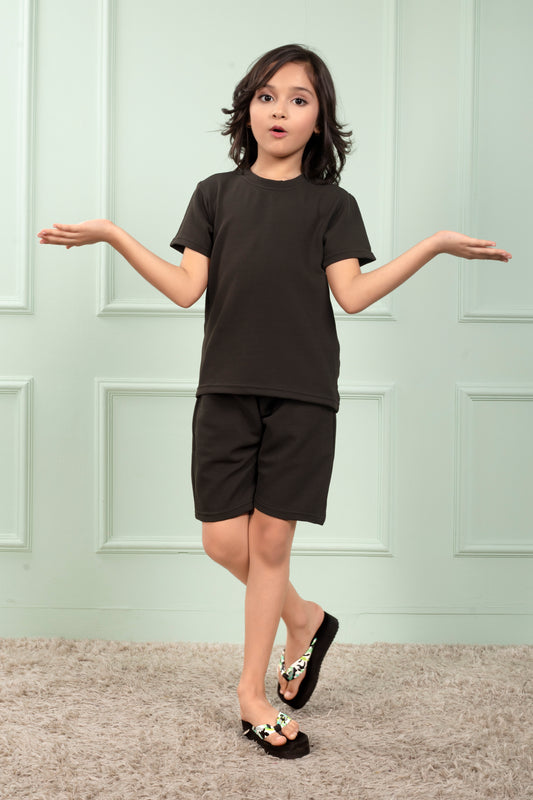 Green_color_Pure_Cotton_Waffle_cute_Girls_shorts_set - FrontView