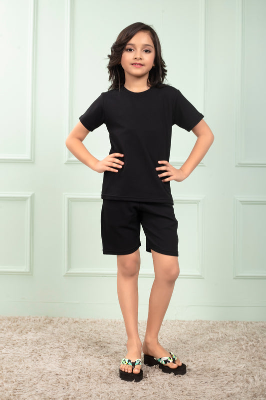 Pure_Cotton_Waffle_Black_color_Girls_shirt_and_shorts_set