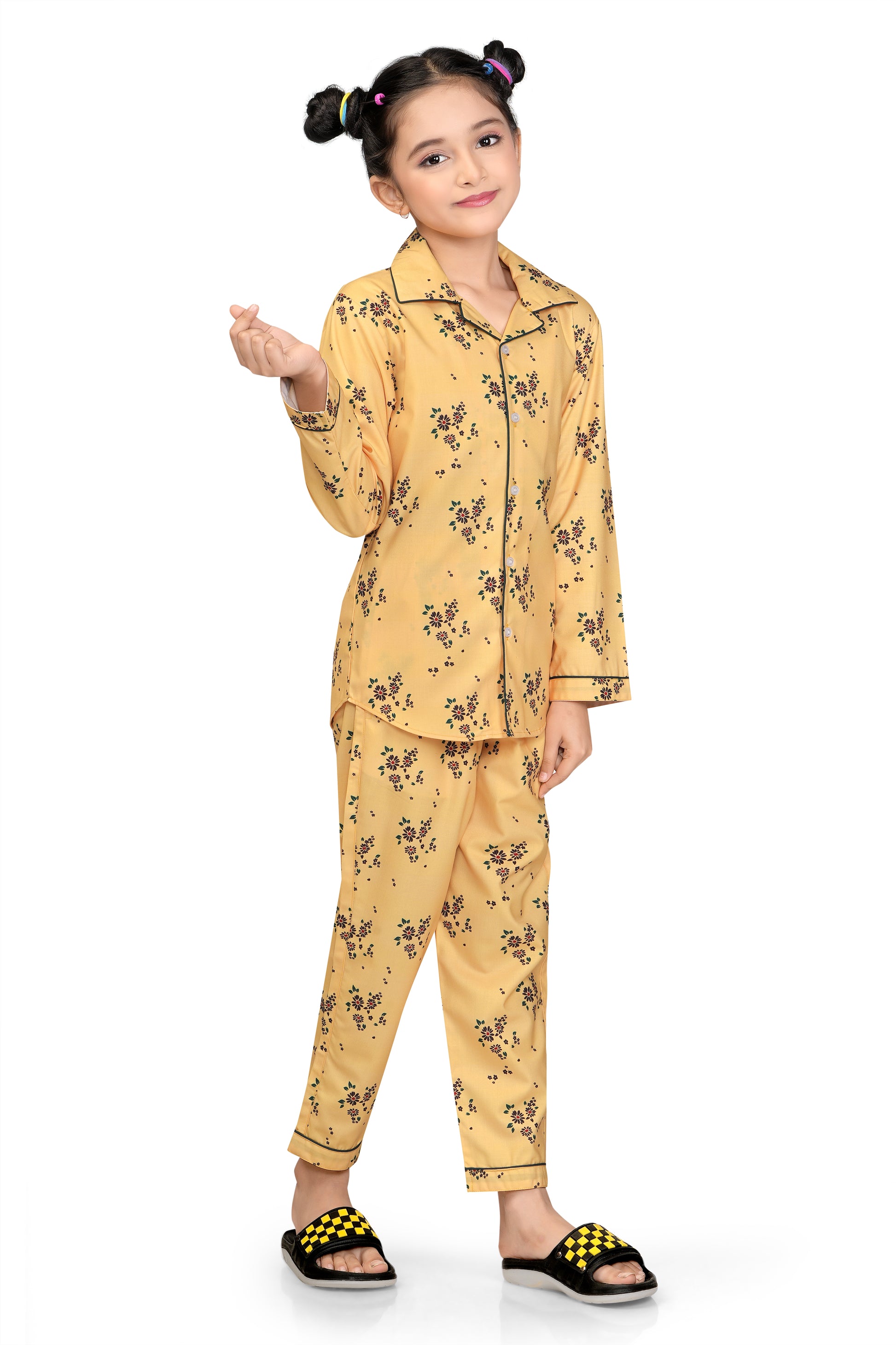 Yellow-Flower-Printed-Cotton-Nightsuit-Set-Stylishview
