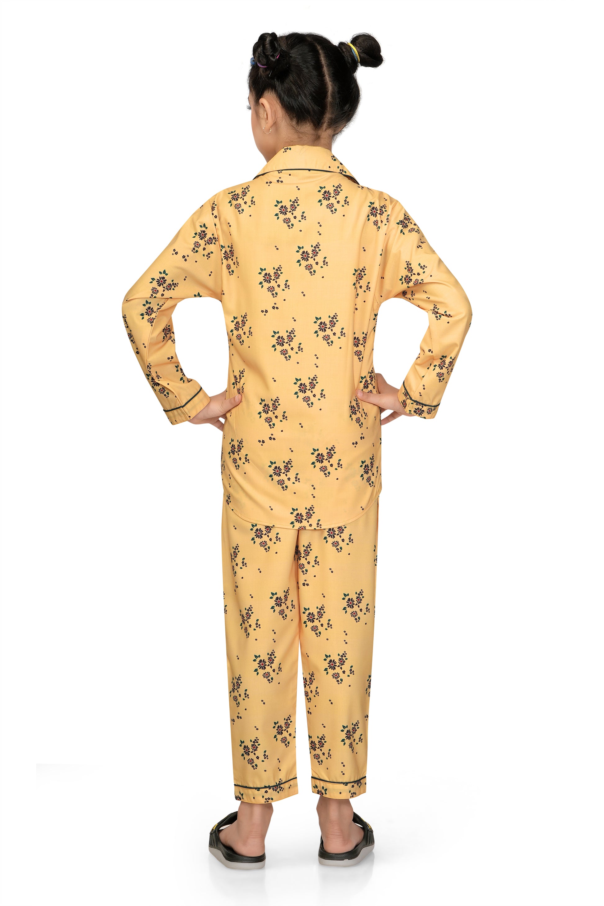 Yellow-Flower-Printed-Cotton-Nightsuit-Set-Backview