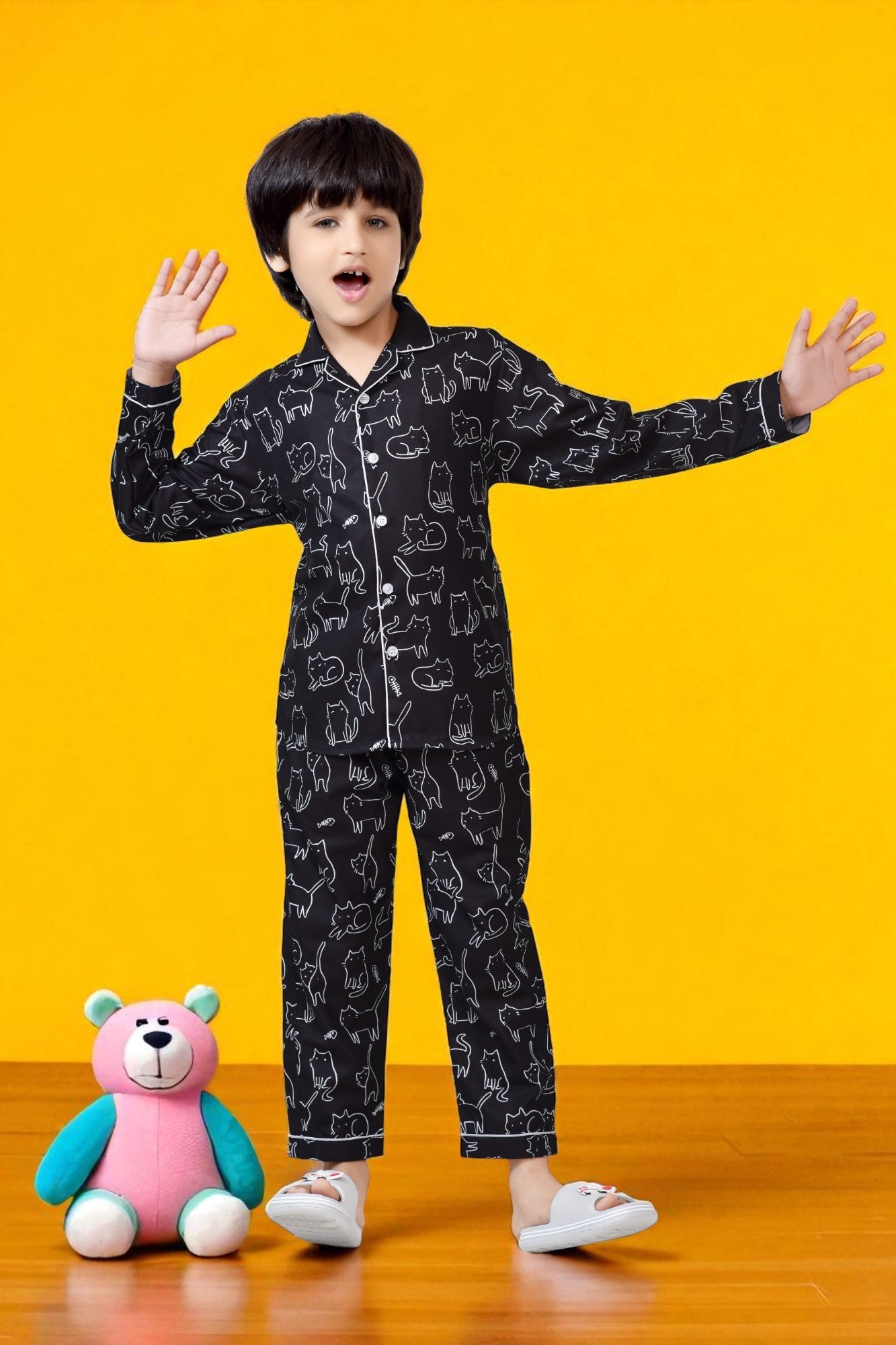 Buy Cute Black and White Cat Printed Cotton Boys Night Suit Online 